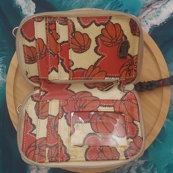 SakRoots Artistic Bird Print Wallet - Picture 3 of 4